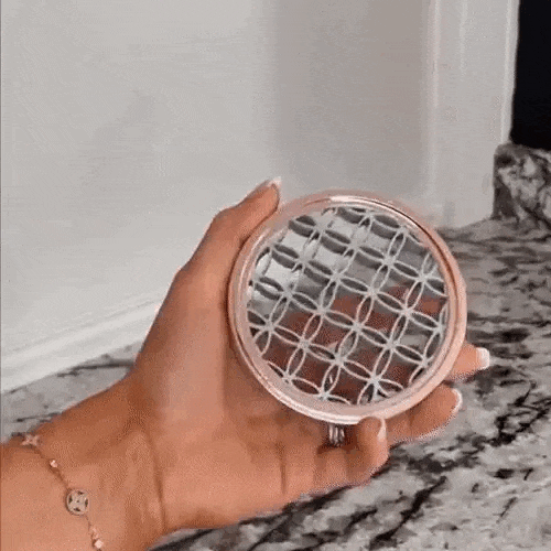 BrushCleaner™ - Limpiador de Brochas de Maquillaje Eléctrico